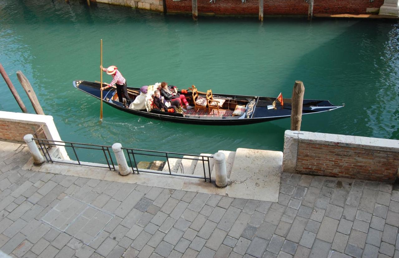 B&B Ca'Isidoro Veneza Exterior foto
